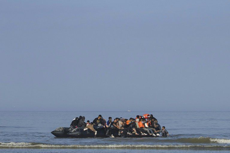 Censure et oppression : le gouvernement britannique acculé à des méthodes antidémocratiques pour cacher ses défaillances migratoires